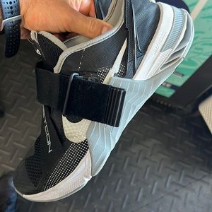 Nike Metcon 7 Flyease
